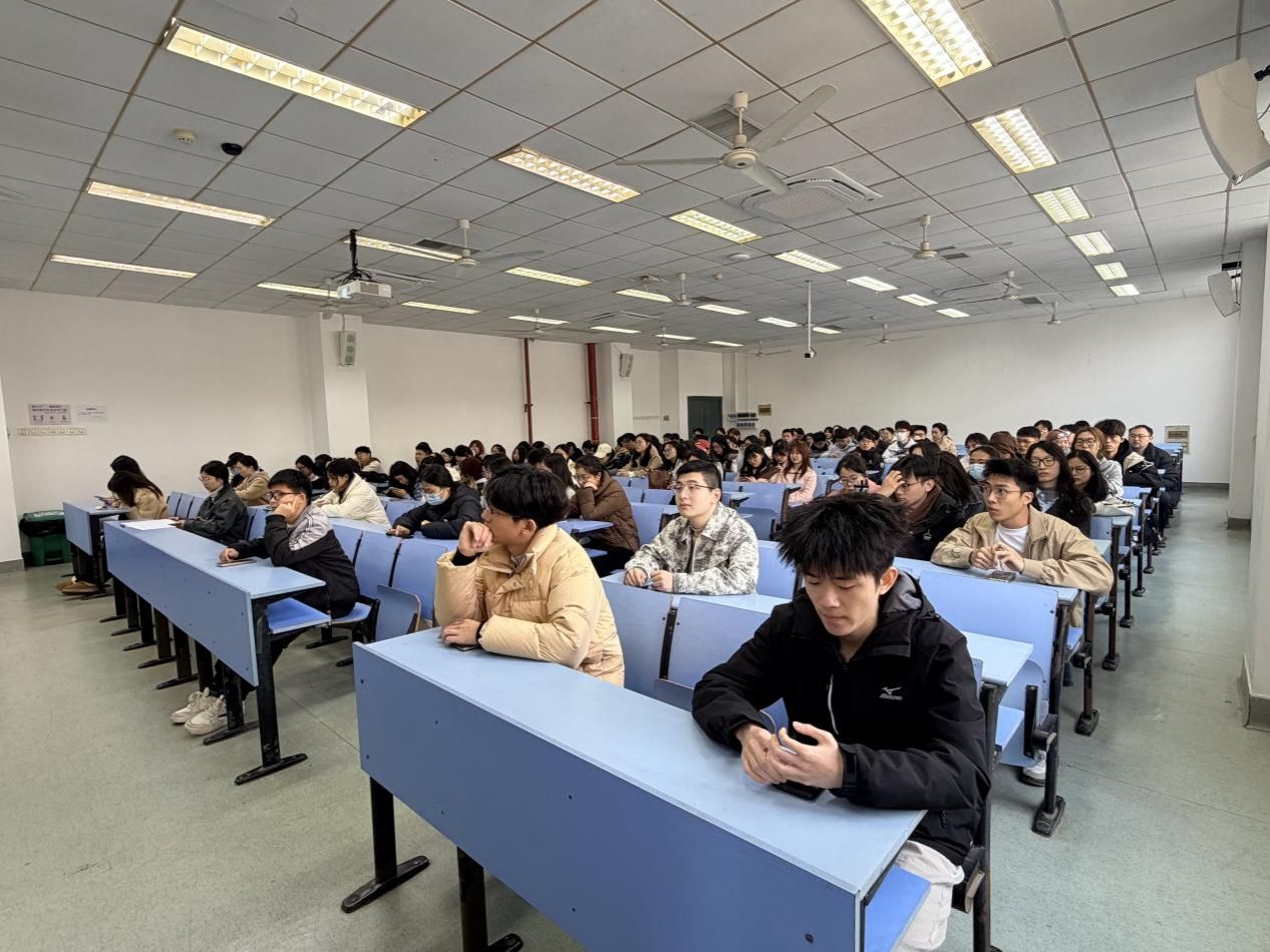 0e2f5e33ff005efc7b899961680f8890